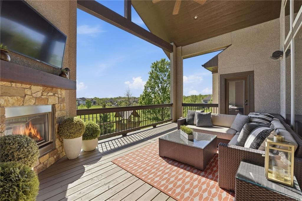 16421 Oakmont Street — photo 17