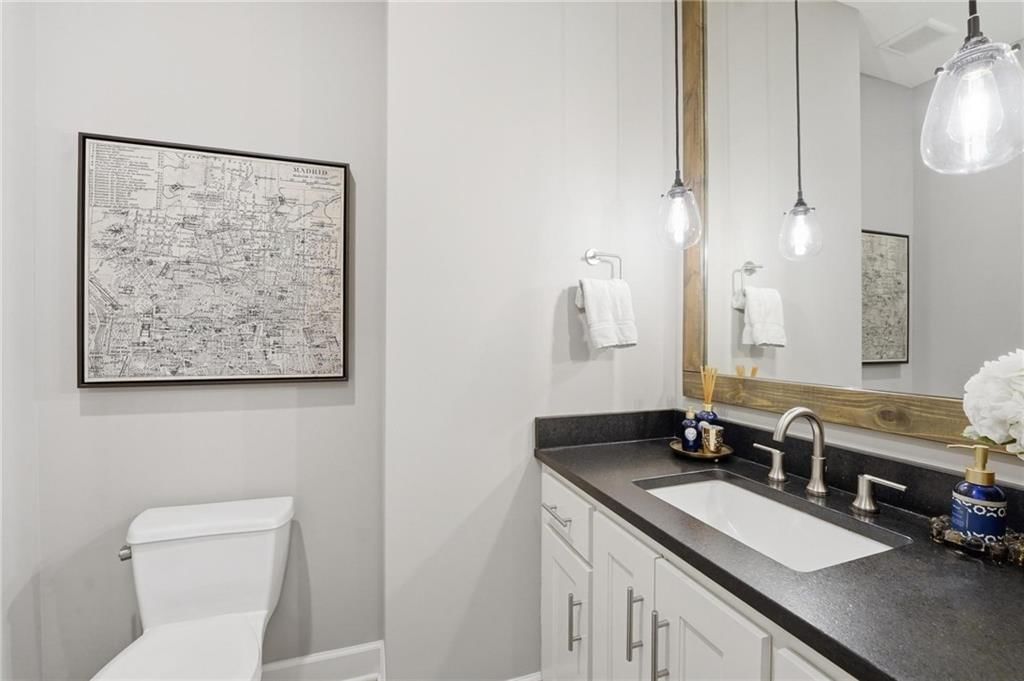 16421 Oakmont Street — photo 30