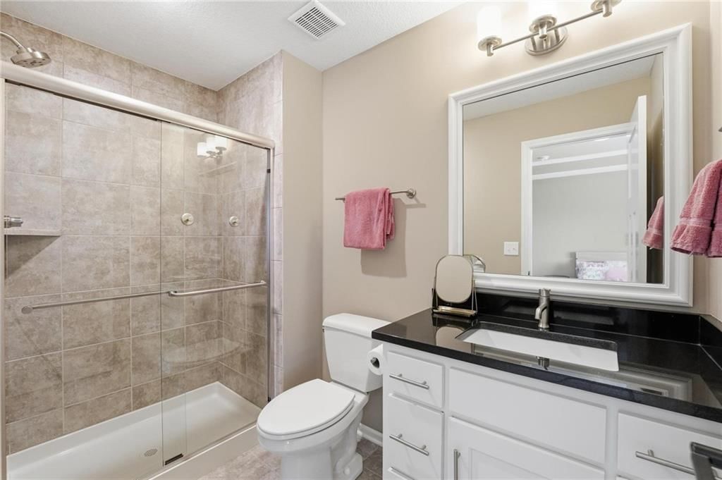 16421 Oakmont Street — photo 53
