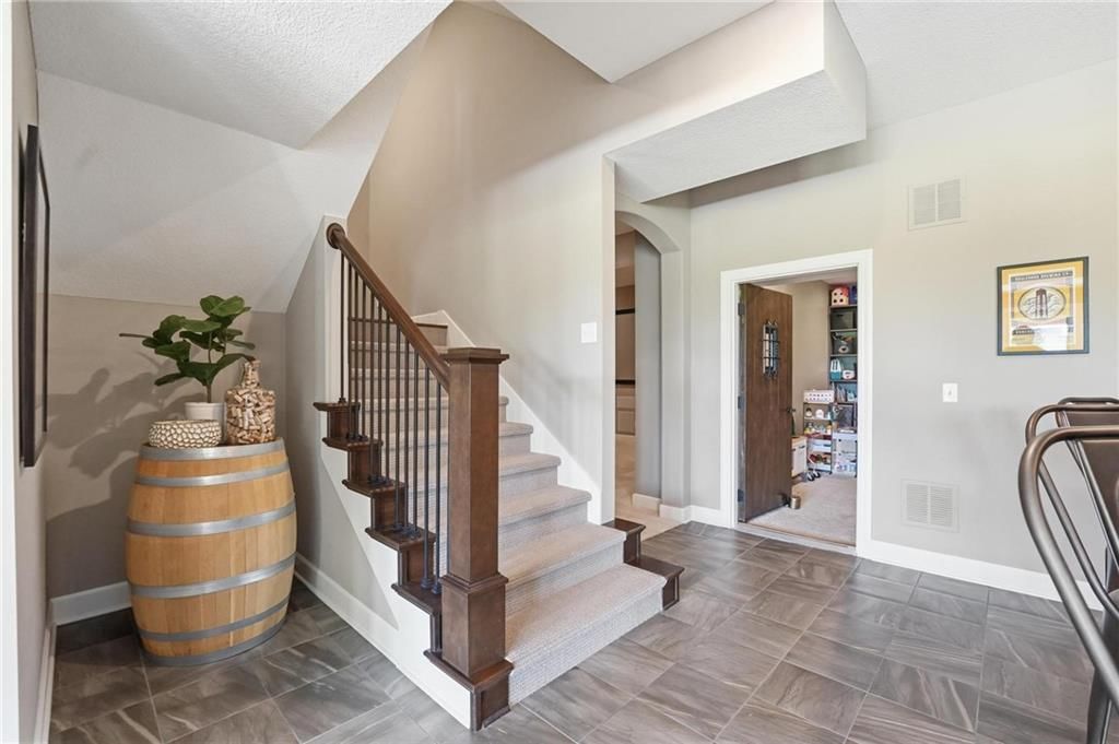16421 Oakmont Street — photo 63