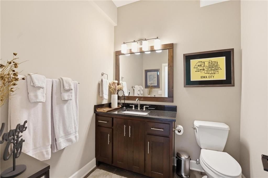 16421 Oakmont Street — photo 87