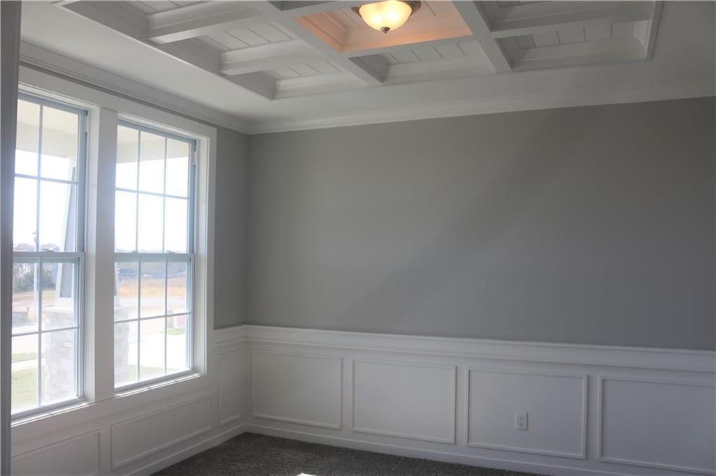 2259 W Elm Street — photo 3