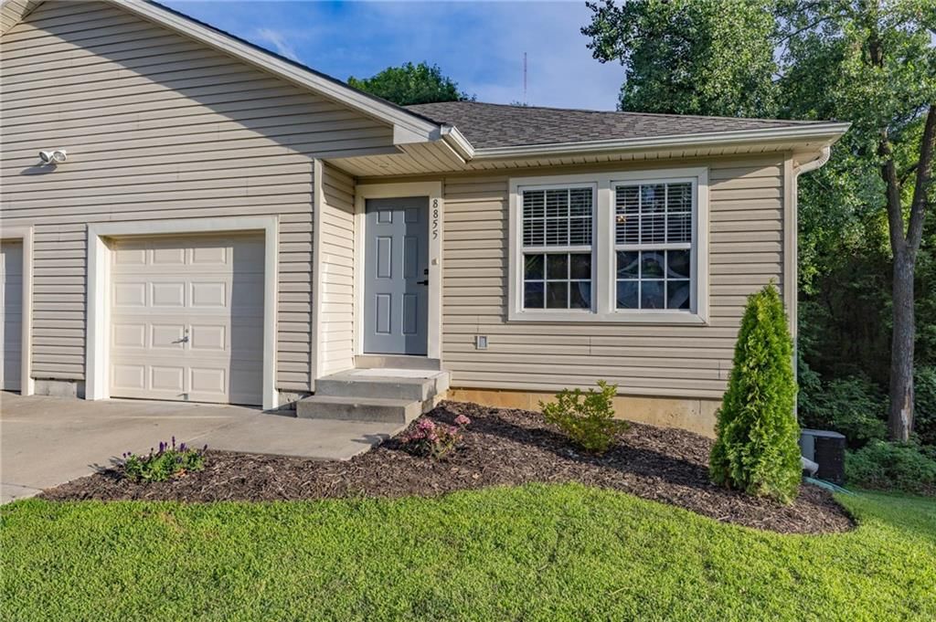 8855 Ann Avenue — photo 2
