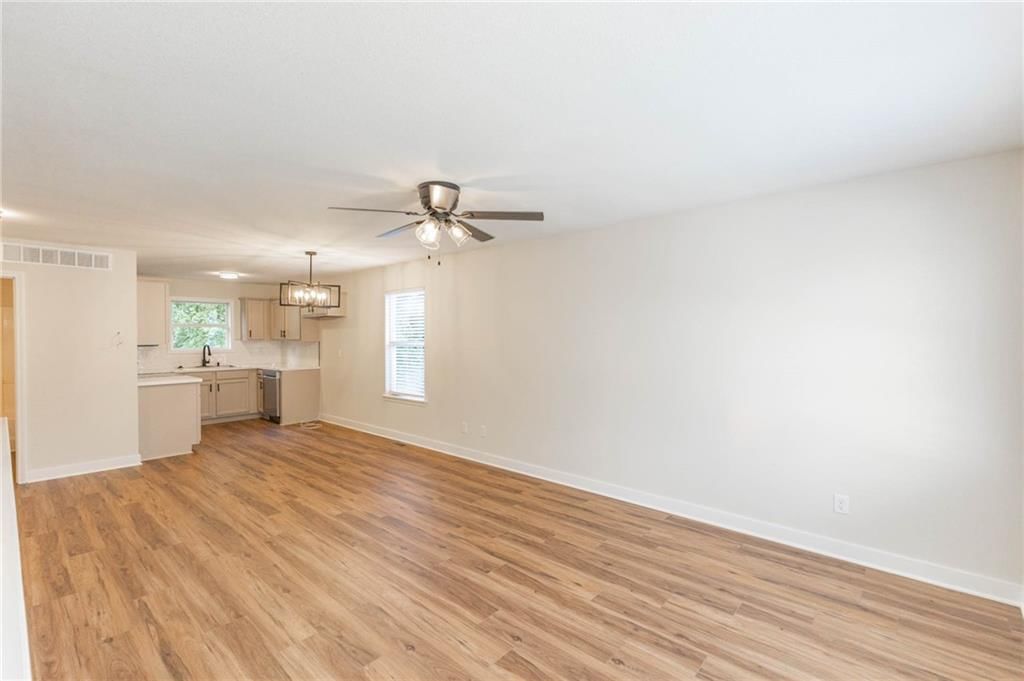 8855 Ann Avenue — photo 4