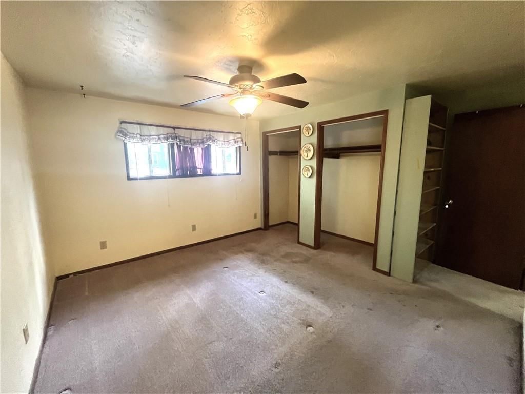 1703 S HARRISON Avenue — photo 14