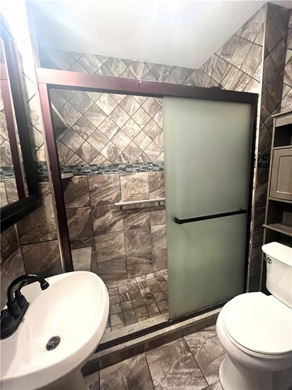 1703 S HARRISON Avenue — photo 17