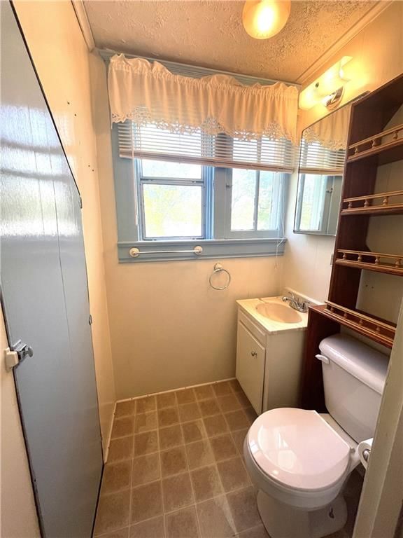 1703 S HARRISON Avenue — photo 19