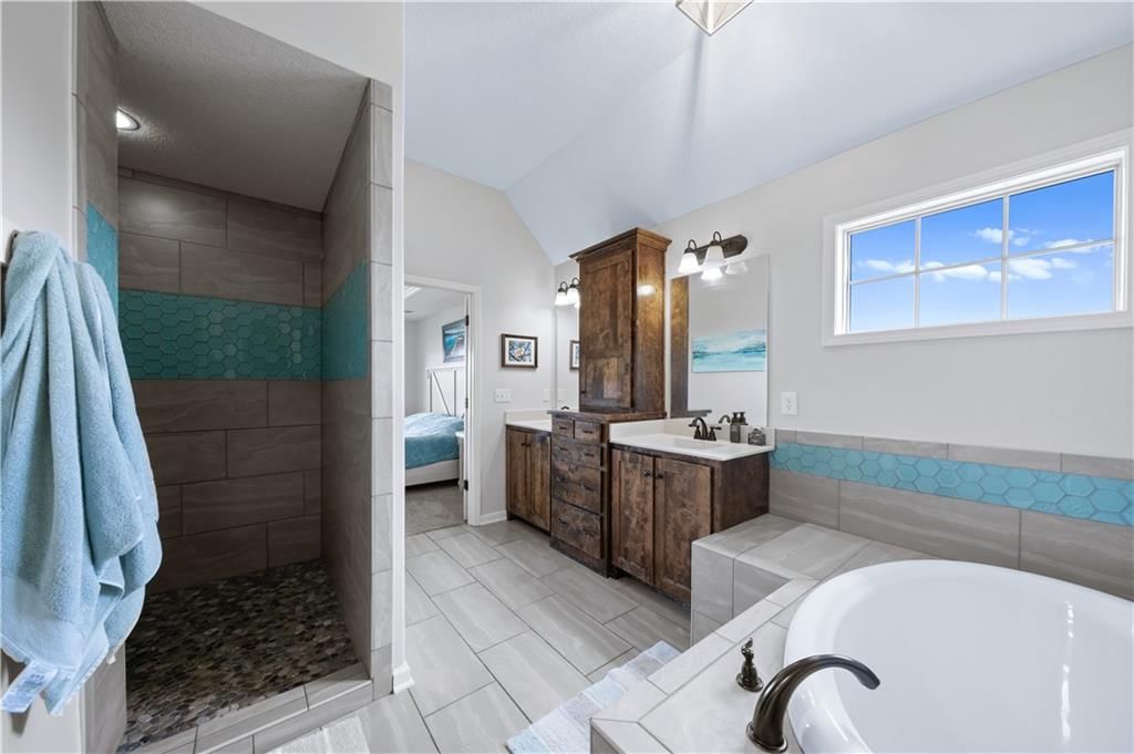 19276 W 210TH Street — photo 20
