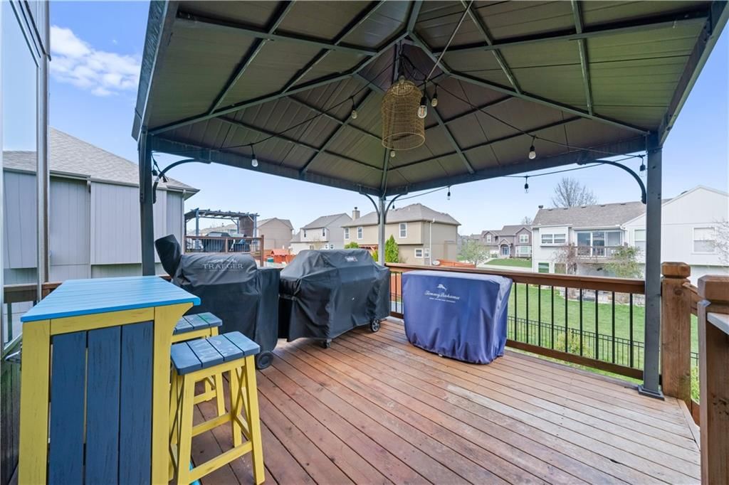 19276 W 210TH Street — photo 34