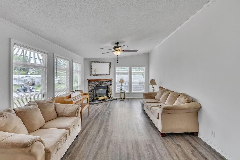 1529 Angelique Street — photo 7