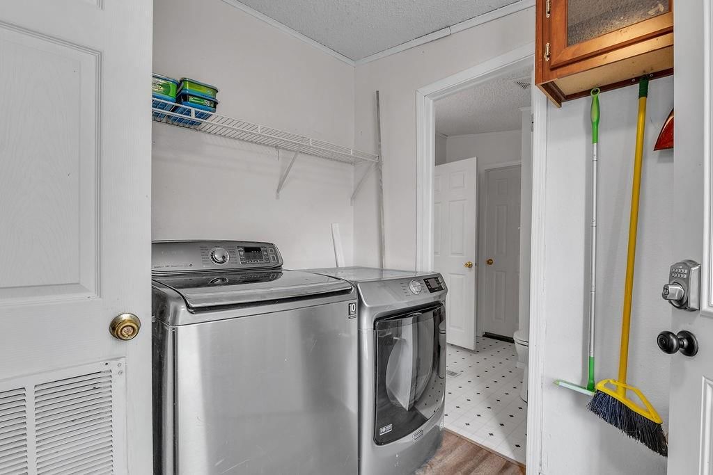 1529 Angelique Street — photo 21
