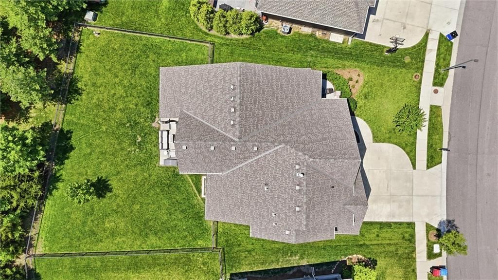 24739 W 92nd Street — photo 45