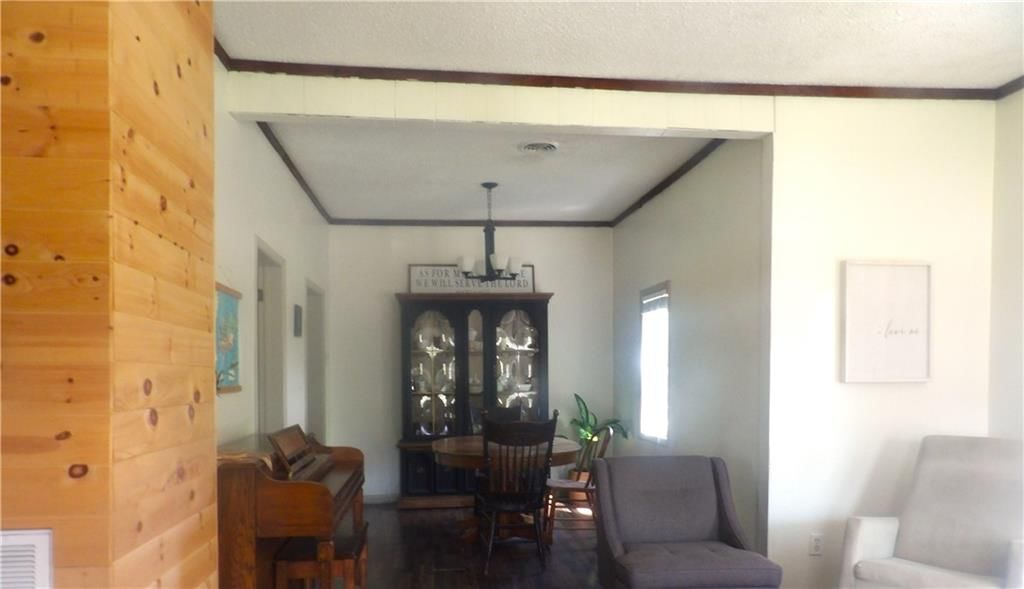 316 N Hickory Street — photo 18