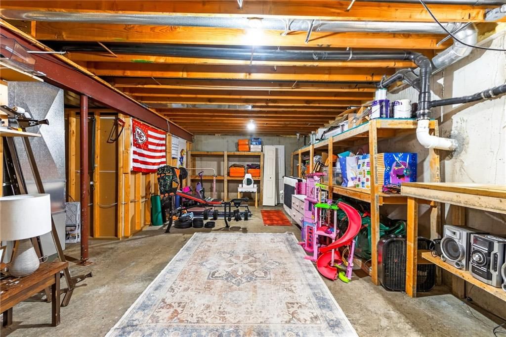 605 W South Street — photo 30