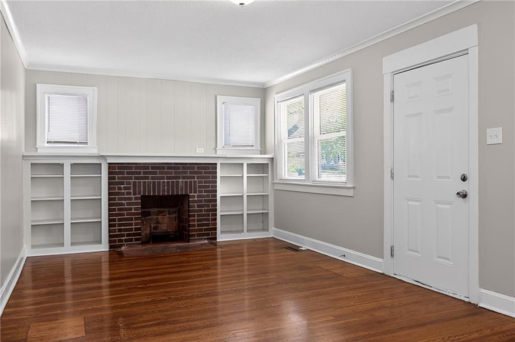 112 N Ash Avenue — photo 10