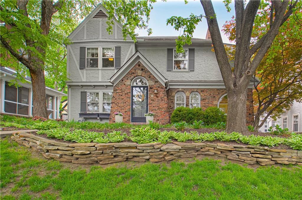 308 E 68TH Terrace, Kansas City, MO