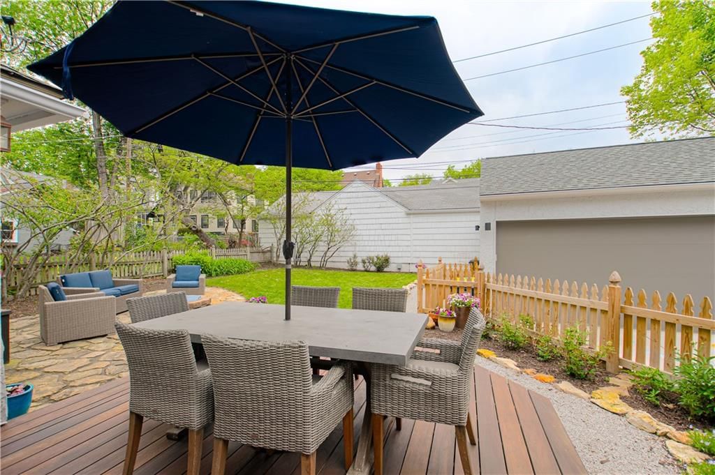 308 E 68TH Terrace — photo 34
