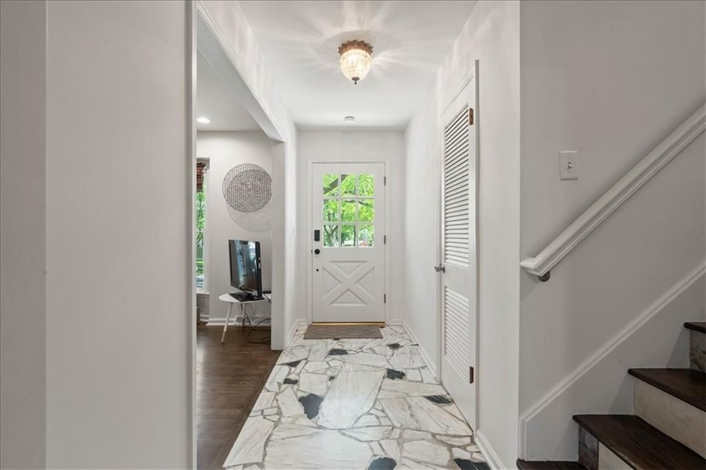 9004 Horton Street — photo 2