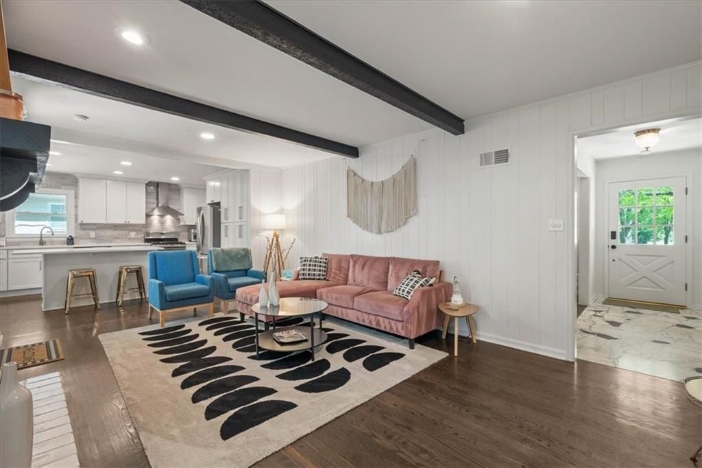 9004 Horton Street — photo 13