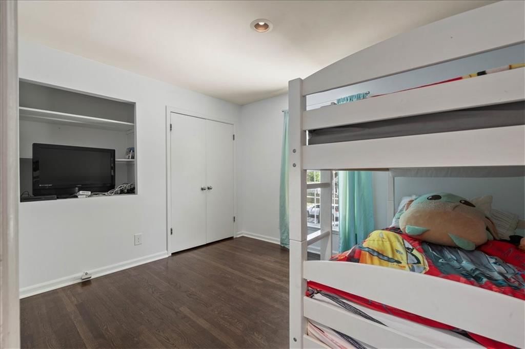 9004 Horton Street — photo 18