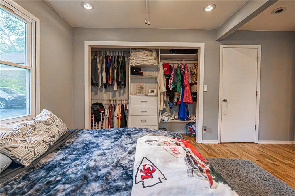 115 Spring Valley Avenue — photo 13