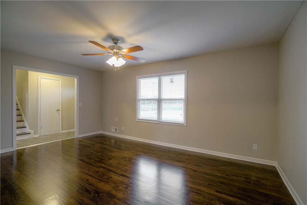 10200 Blue Ridge Boulevard — photo 4