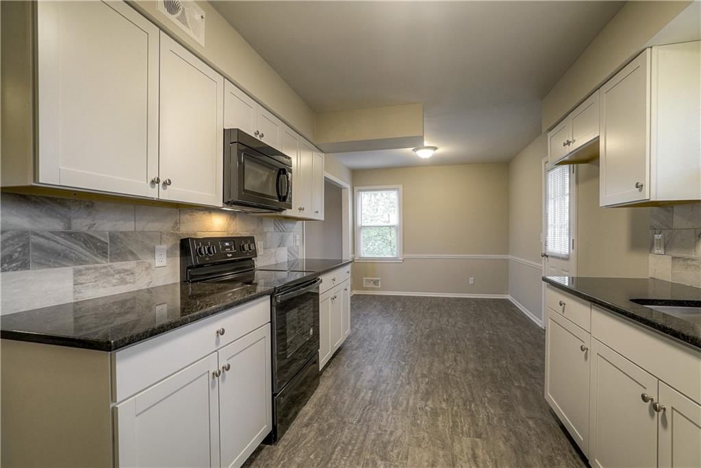 10200 Blue Ridge Boulevard — photo 10