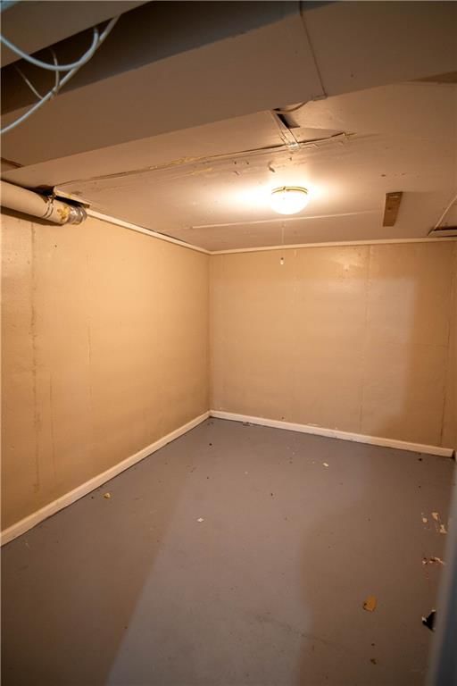 13112 Winchester Avenue — photo 16
