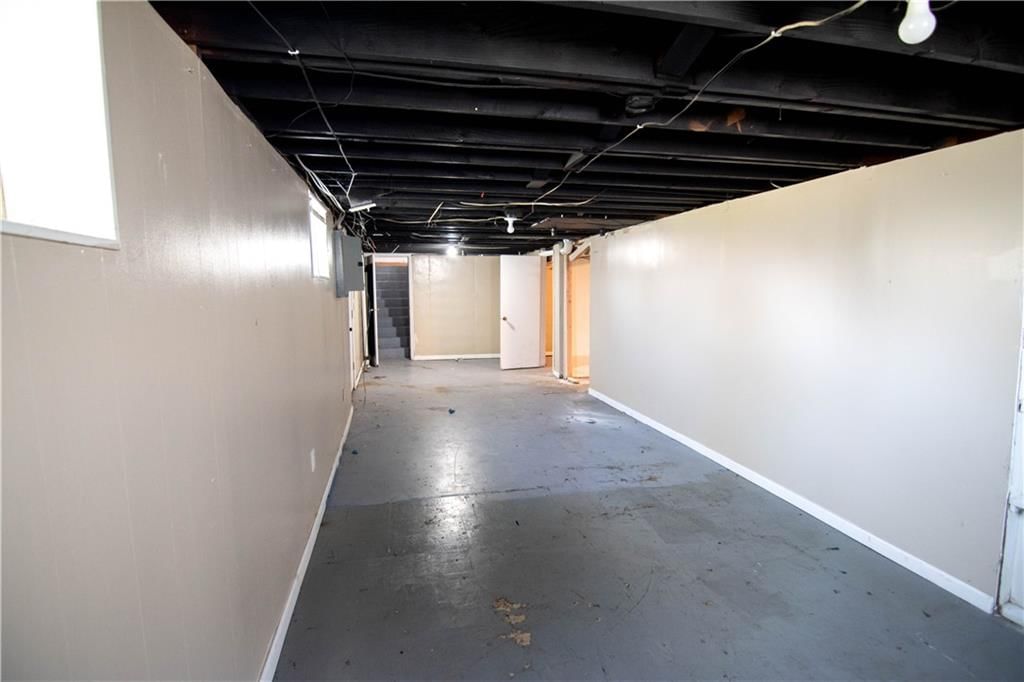 13112 Winchester Avenue — photo 19