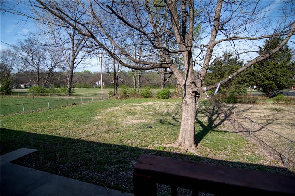 13112 Winchester Avenue — photo 21