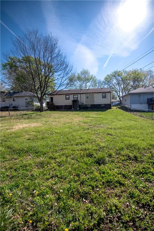 13112 Winchester Avenue — photo 22