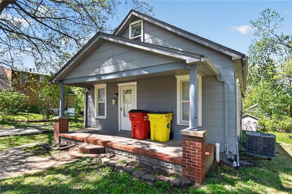 1422 S Maywood Avenue — photo 5