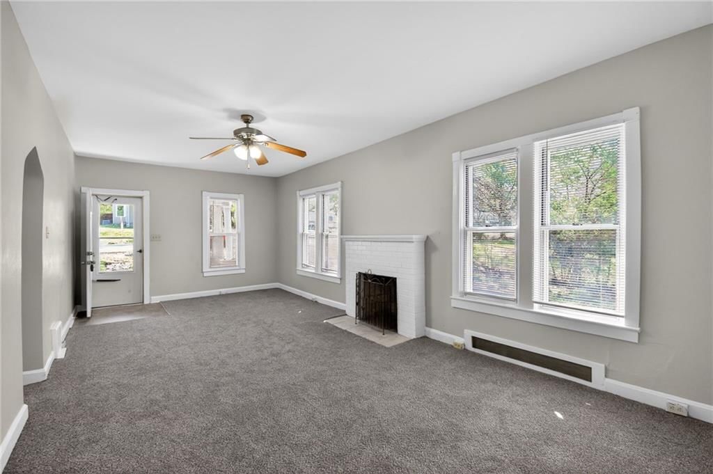 1422 S Maywood Avenue — photo 12