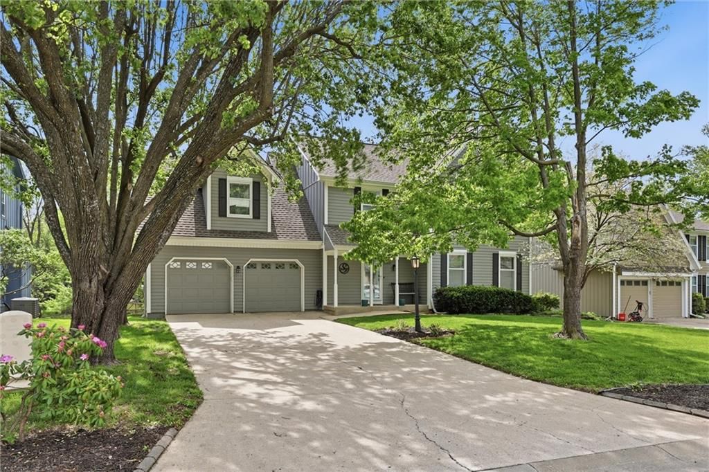 15317 W 83rd Terrace — photo 4