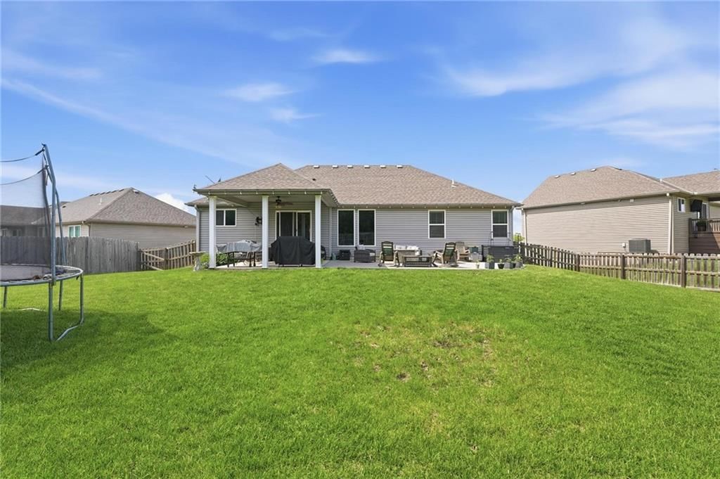 4010 Stacey Way Court — photo 42