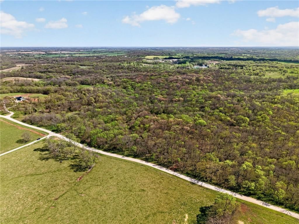 76.23 acres E 192nd Street — photo 2