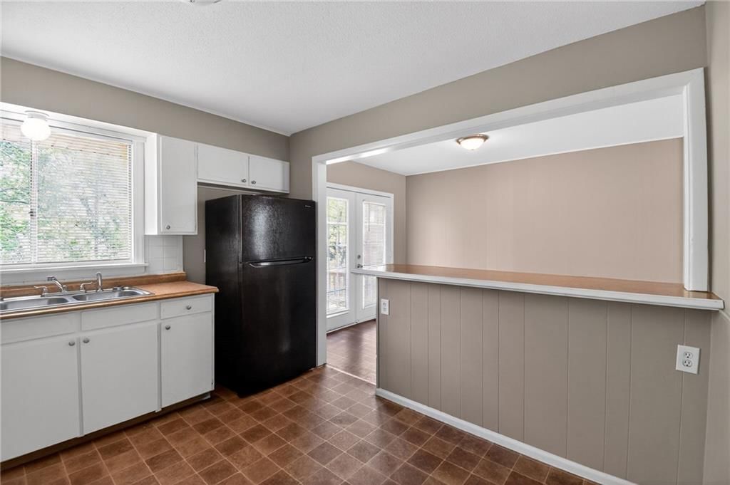 11612 Sycamore Drive — photo 9