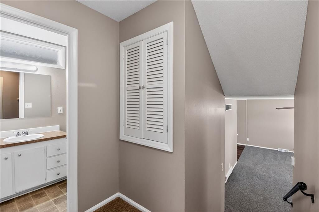 11612 Sycamore Drive — photo 16