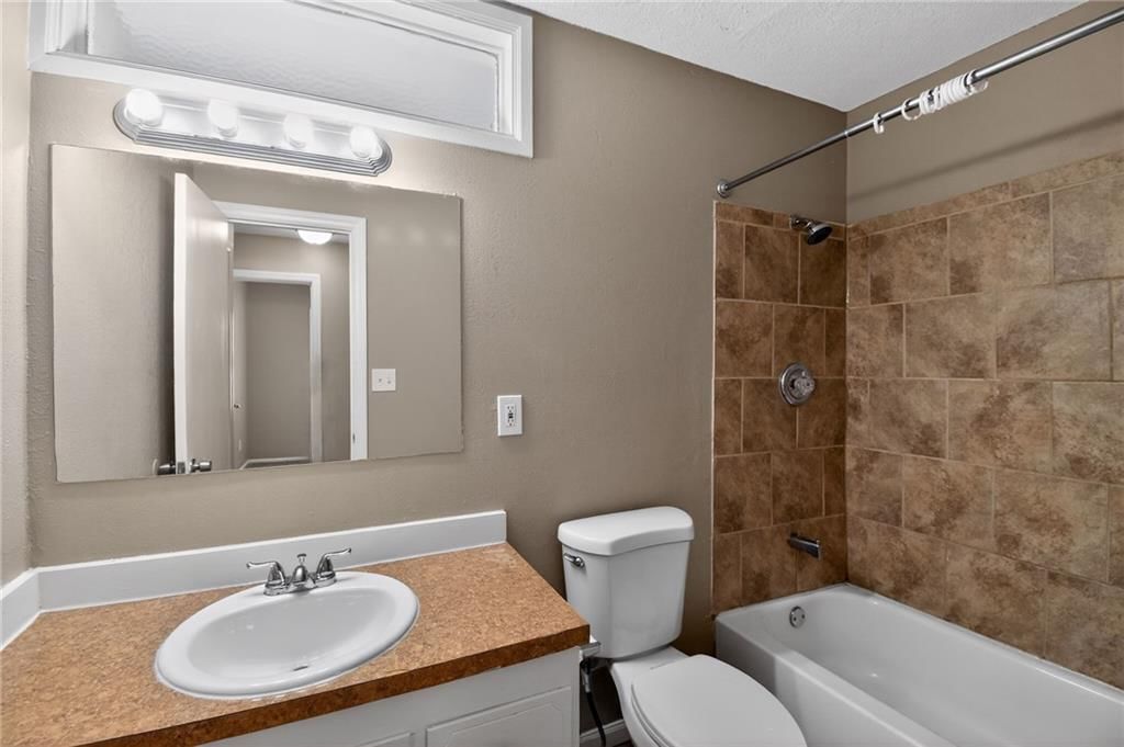 11612 Sycamore Drive — photo 18