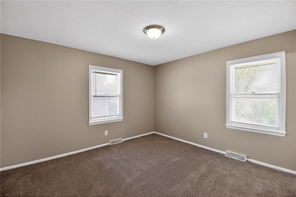11612 Sycamore Drive — photo 19