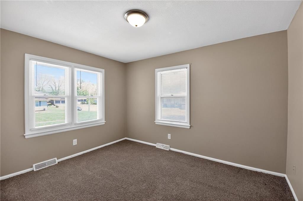 11612 Sycamore Drive — photo 21