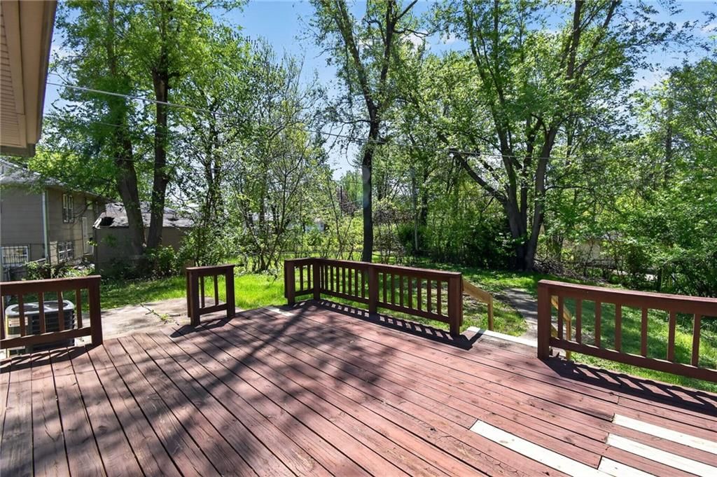 11612 Sycamore Drive — photo 27