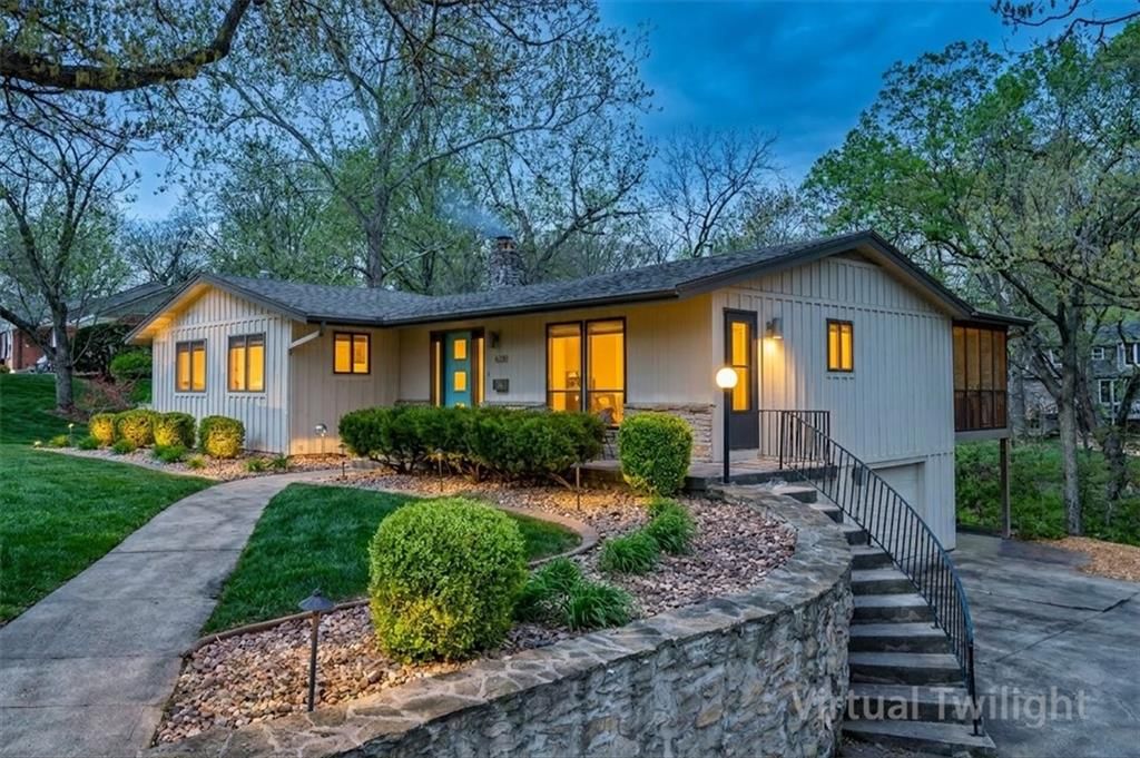 6313 Robin Hood Drive — photo 2