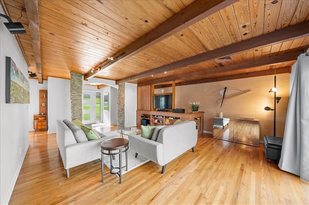 6313 Robin Hood Drive — photo 8
