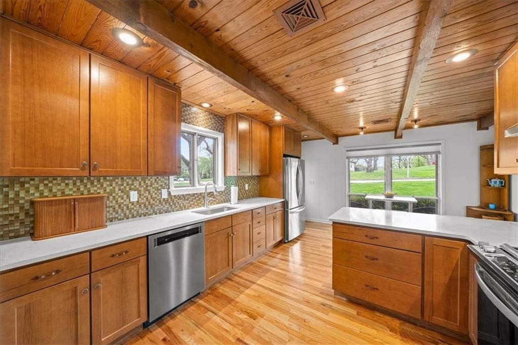 6313 Robin Hood Drive — photo 13