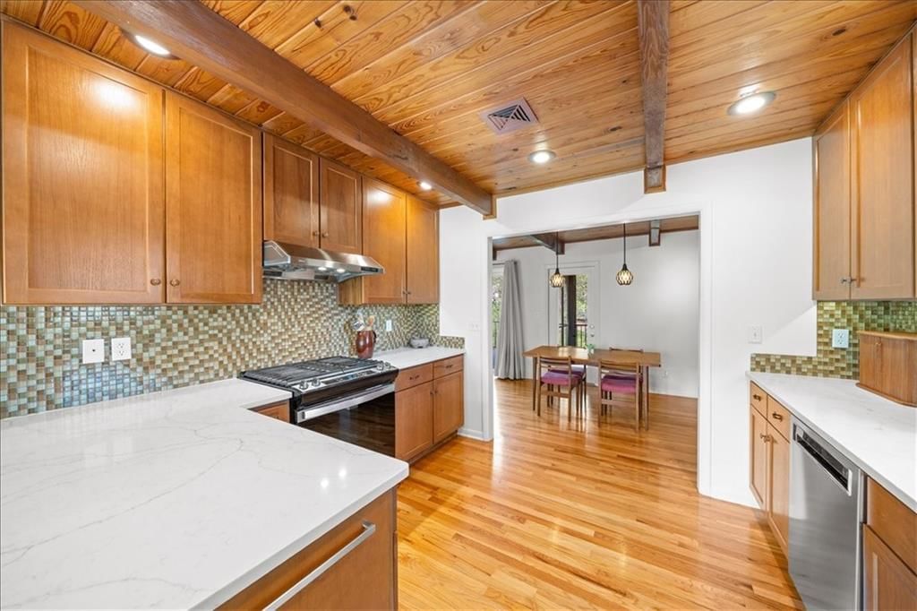 6313 Robin Hood Drive — photo 14