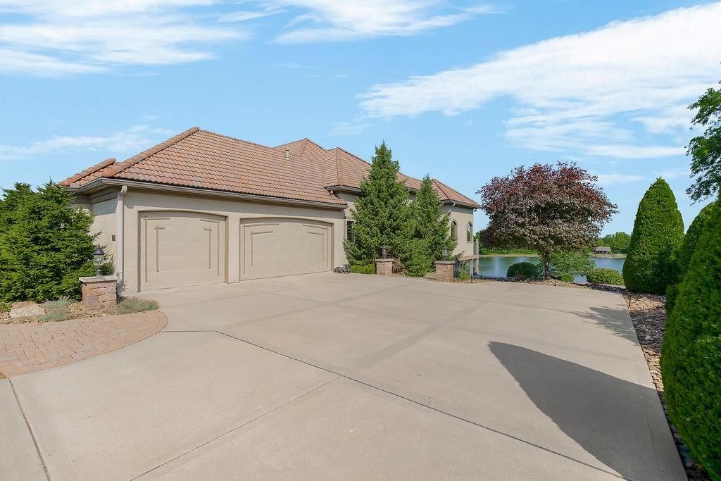 10500 NE 106th Terrace — photo 37