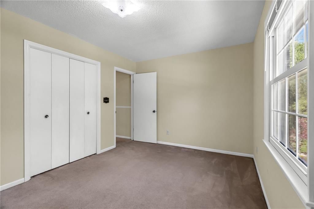 401 Smiley Road — photo 32