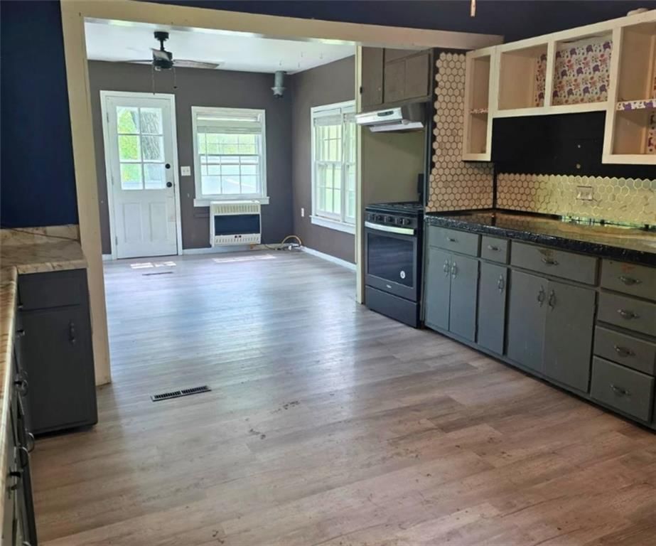 407 E Osage Street — photo 10