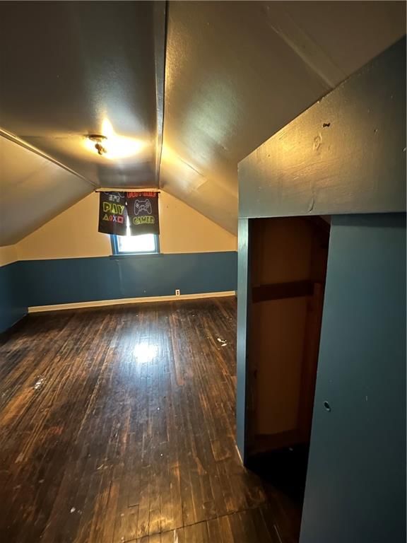407 E Osage Street — photo 17
